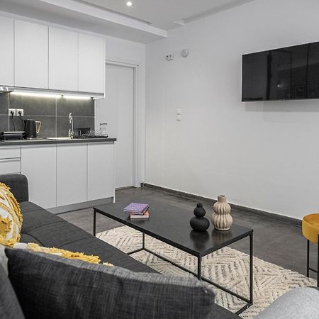 Phaedrus Living: City Center Luxury Flat Loukianou Athènes Extérieur photo